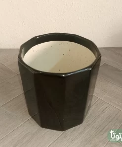 مراكن نباتات سيراميك اسود مضلع (3 مقاسات) 22